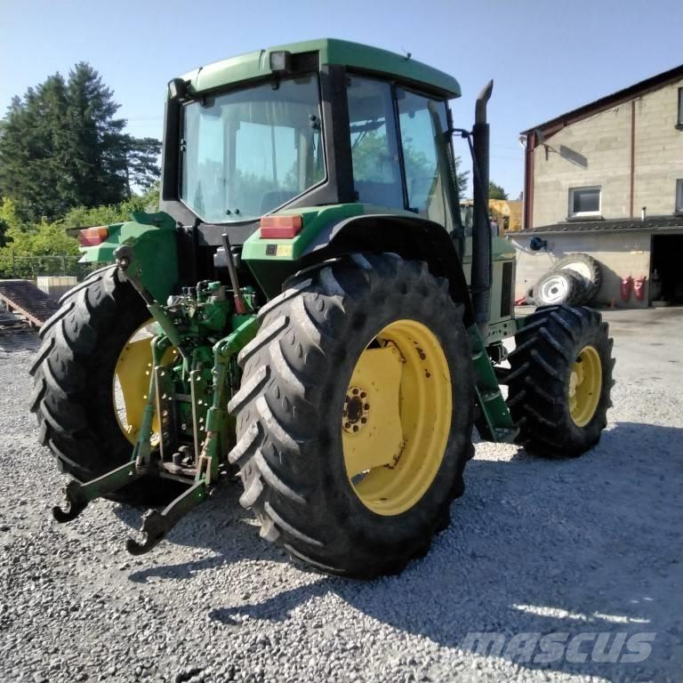 John Deere 6510 Traktory