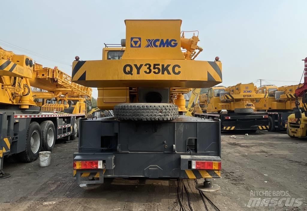 XCMG XCT 35 Univerzálne terénne žeriavy