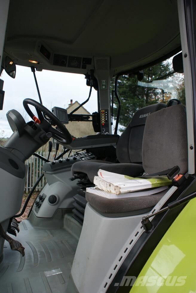 CLAAS Arion 650 CIS Traktory