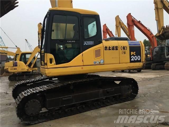 Komatsu pc200-7 Pásové rýpadlá