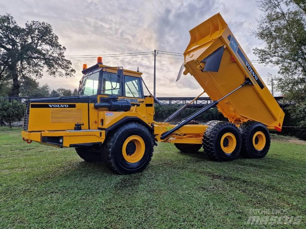 Volvo A 25 C Kĺbové nákladné autá