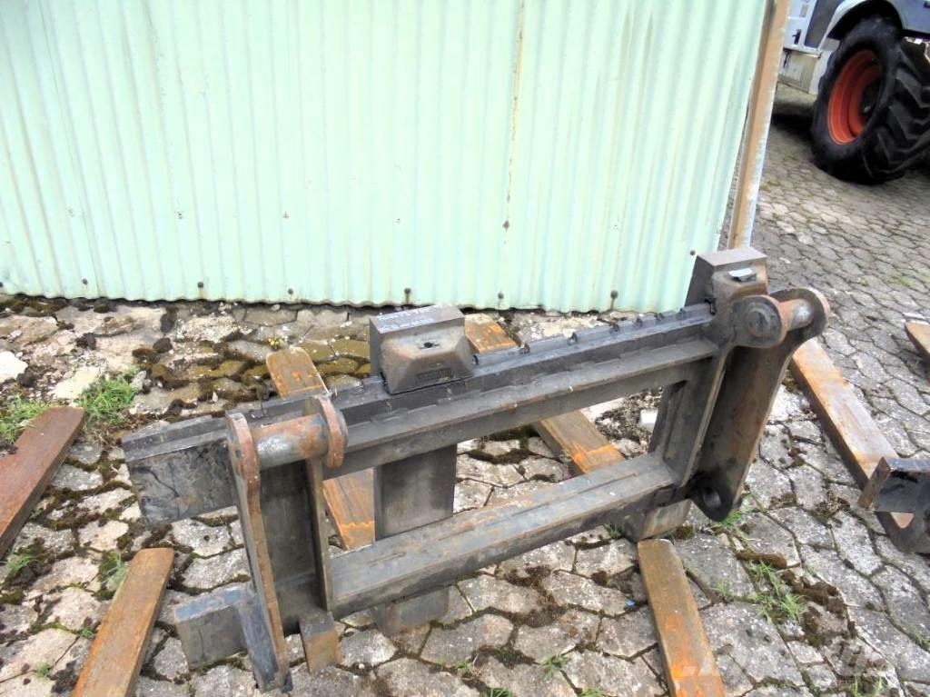 Terex TL 100 Kolesové nakladače