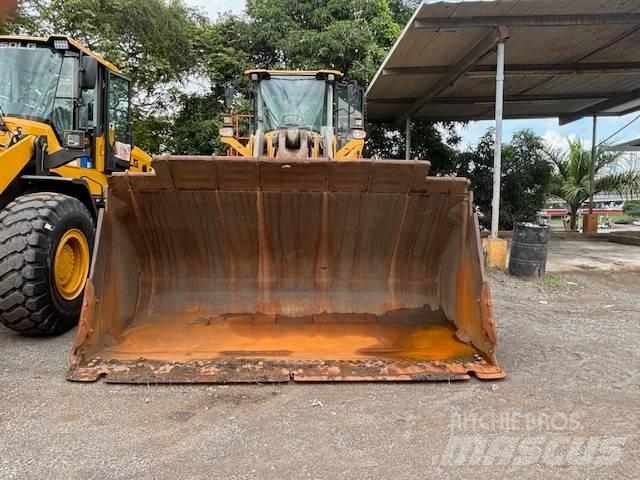 Volvo L 260 H Kolesové nakladače