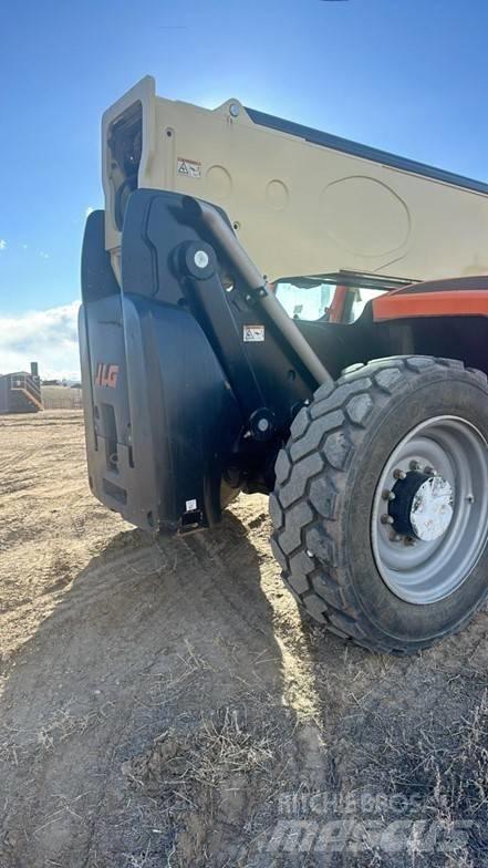 JLG 1255 Teleskopické manipulátory