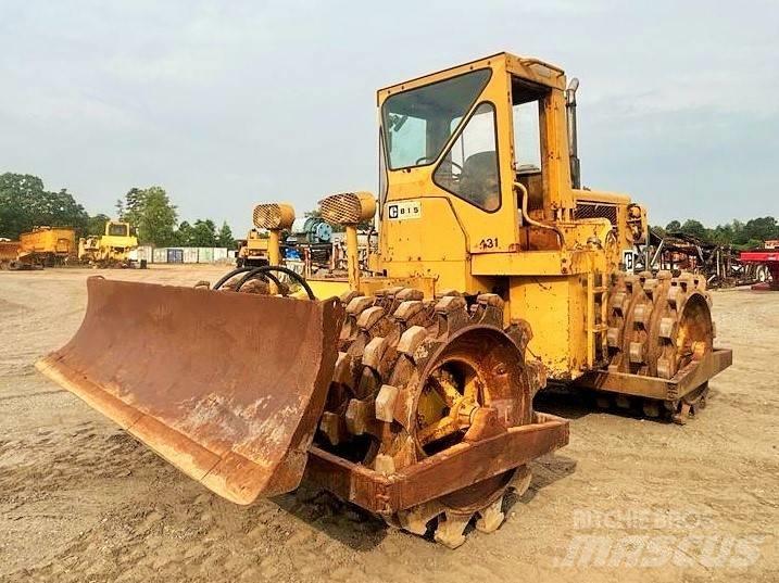 CAT 815 Pôdne kompaktory