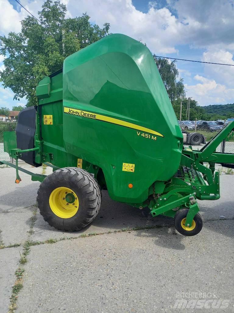John Deere V451M Lisy na okrúhle balíky