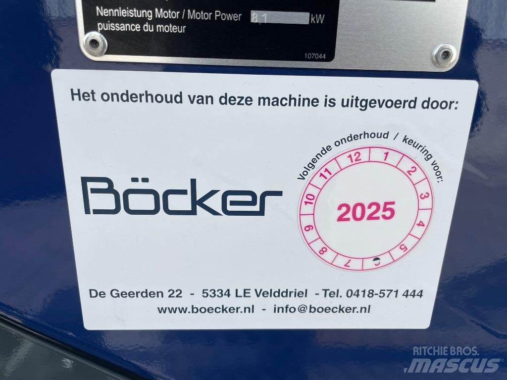 Böcker AHK 36E Univerzálne terénne žeriavy