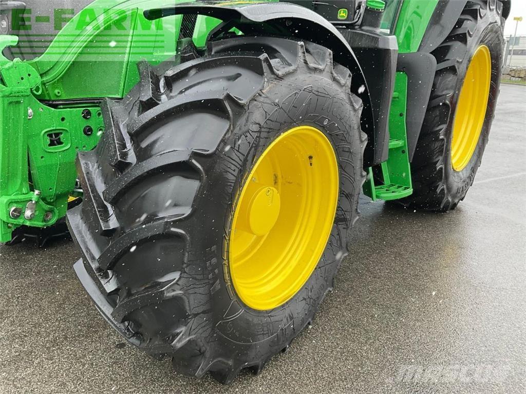 John Deere 6M 150 Traktory