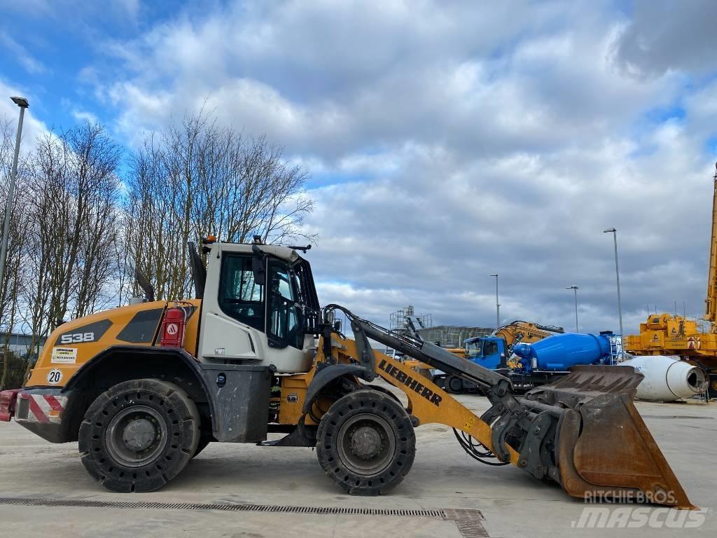 Liebherr L 538 Kolesové nakladače