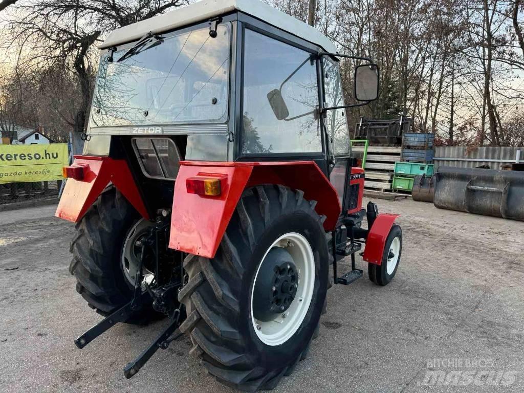 Zetor 7711 Traktory