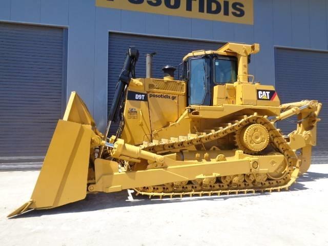 CAT D 9 T Pásové dozéry