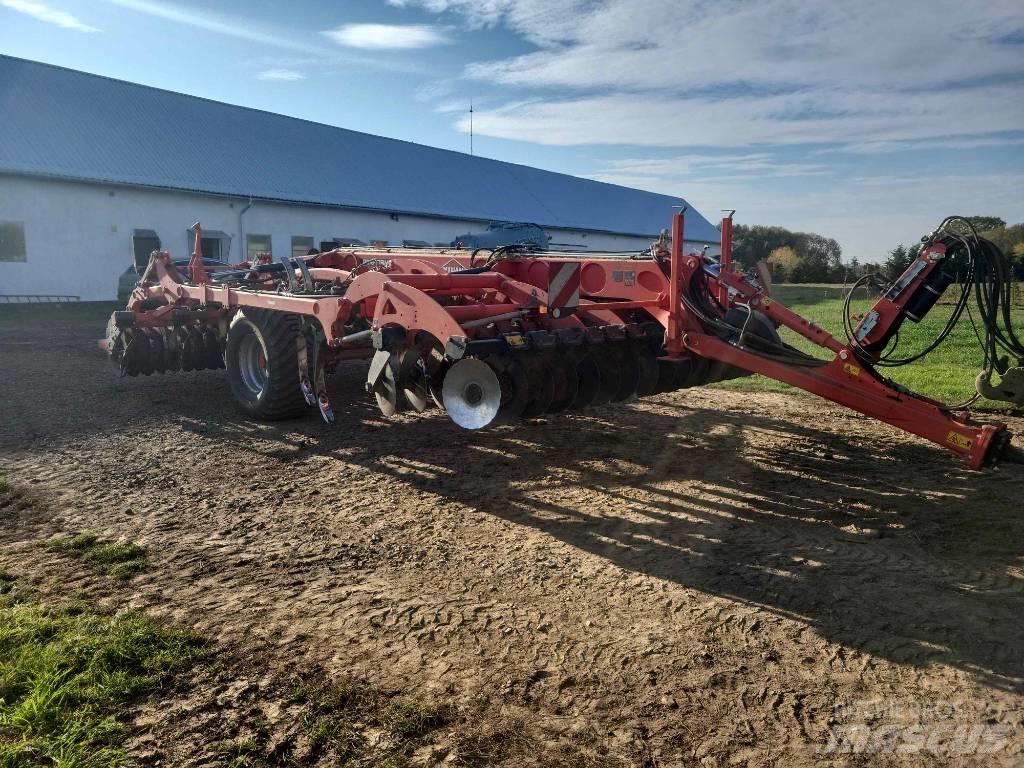 Kuhn PERFORMER 4000 Kultivátory