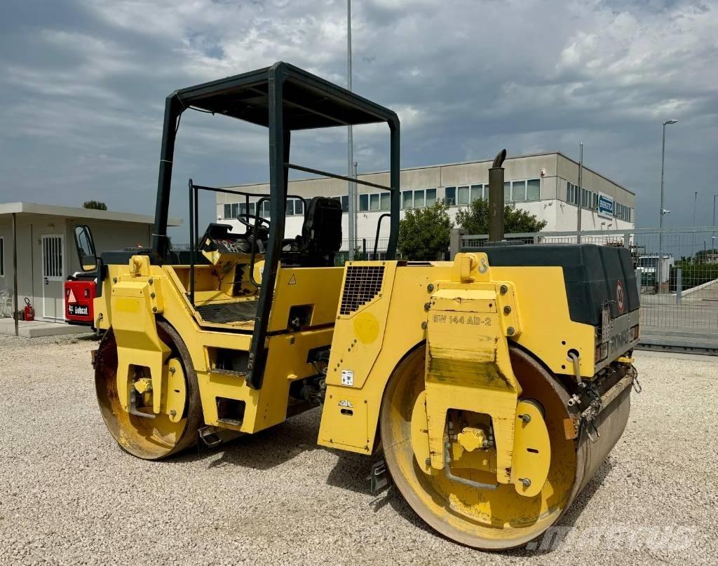 Bomag BW 144 AD-2 Tandemové valce