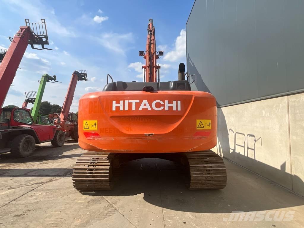 Hitachi ZX 250 LC-6 Rýpadlá s dlhým dosahom