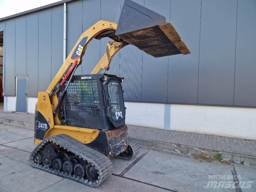 CAT 247 B Šmykom riadené nakladače