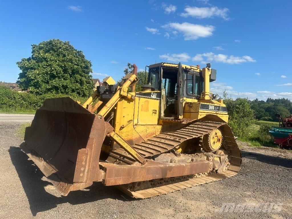 CAT D 6 R LGP Pásové dozéry