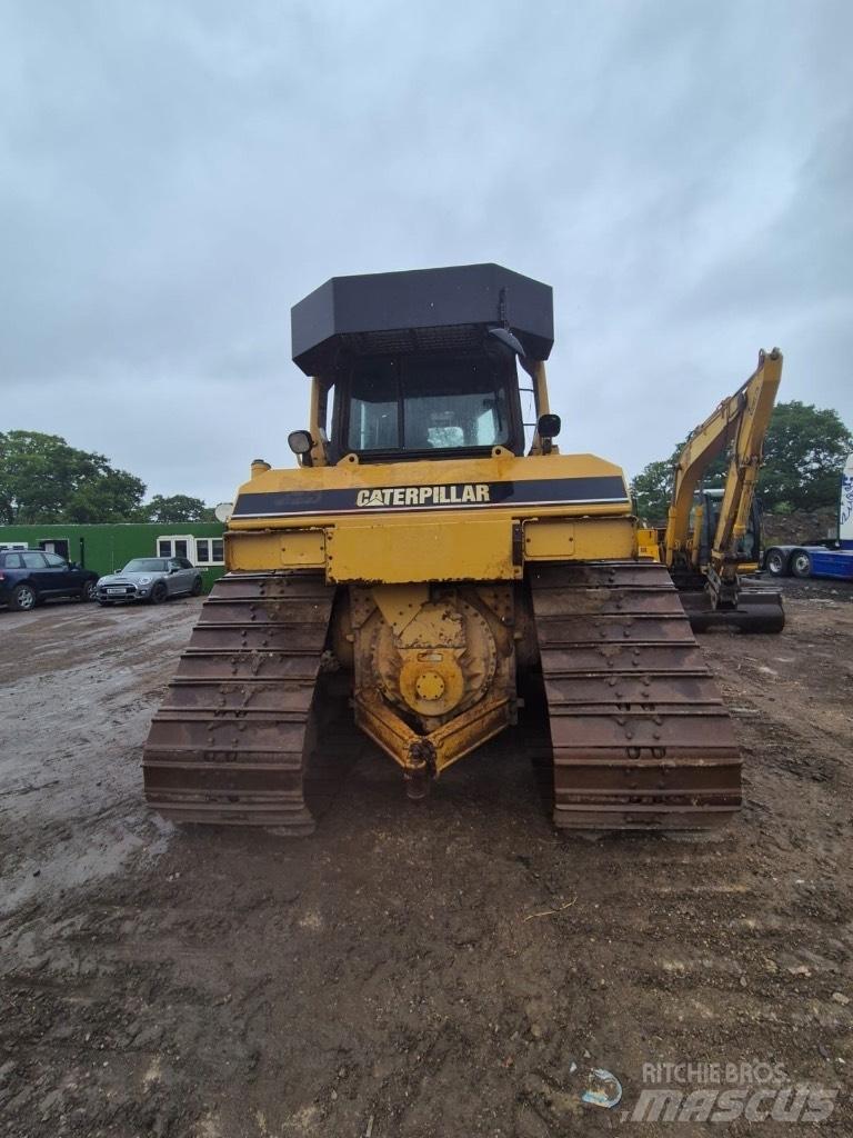 CAT D 6 R LGP Pásové dozéry
