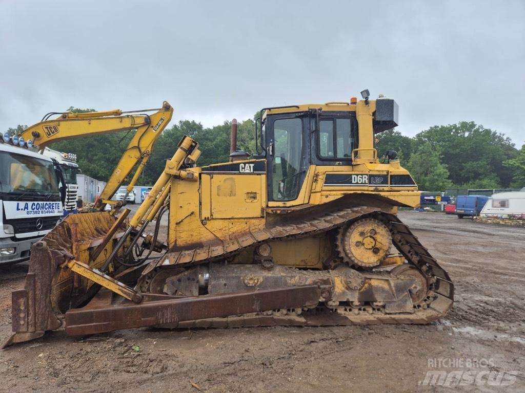 CAT D 6 R LGP Pásové dozéry