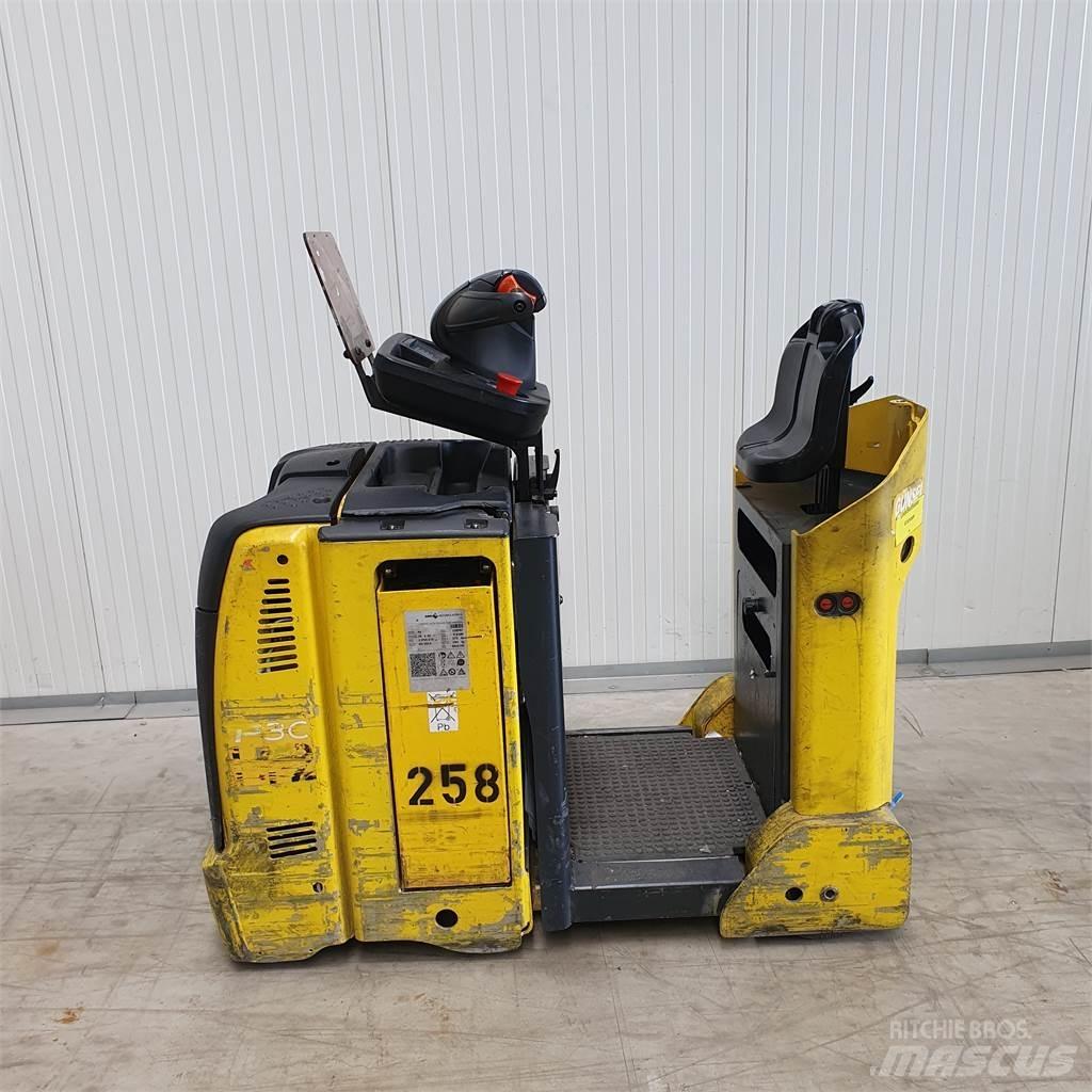Linde P30C Vlečné vozíky