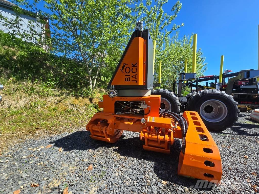 Biojack 650 SEG Stínacie harvestory