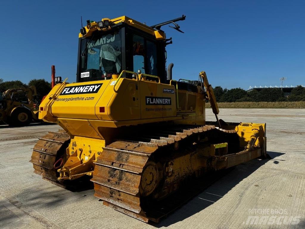 Komatsu D 65 PXi Pásové dozéry