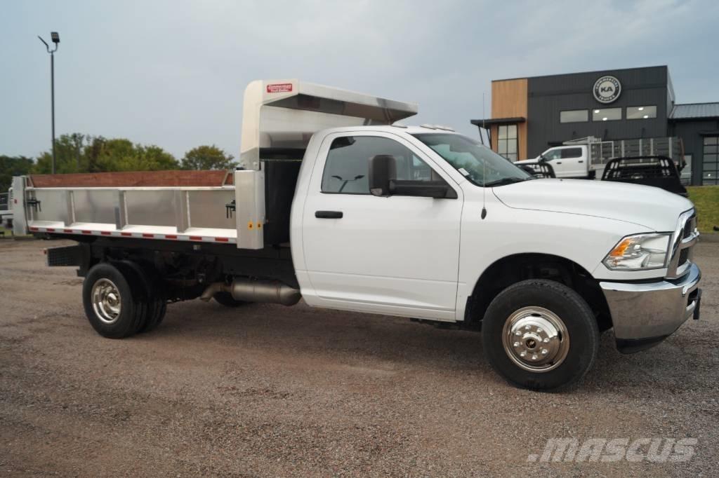 RAM 3500 TRADESMAN Sklápače