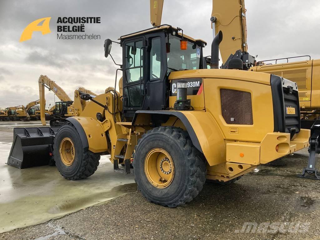 CAT 930M Kolesové nakladače