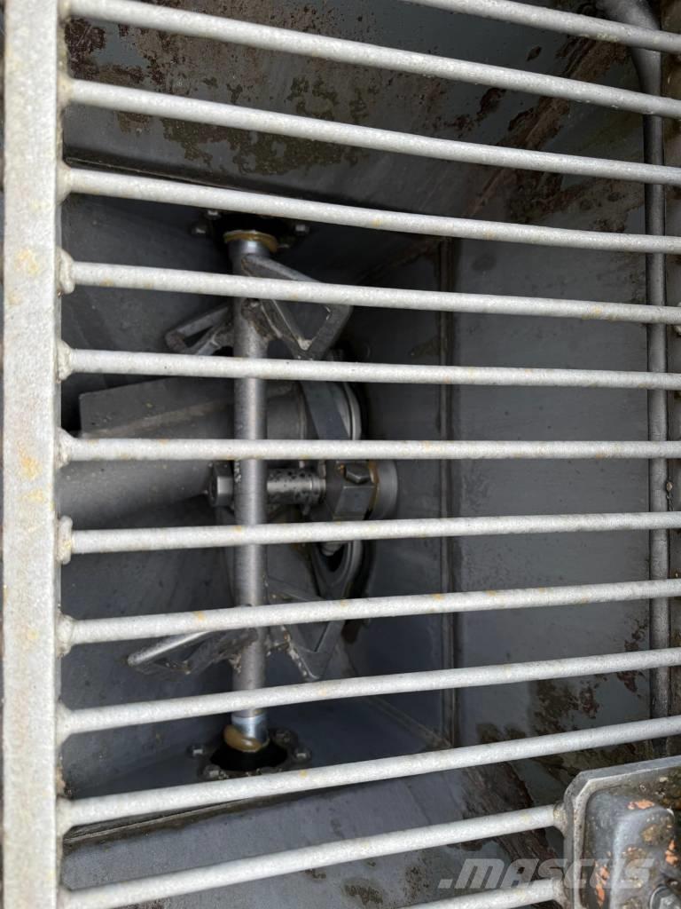 Putzmeister P 715 TD Nákladné autá s čerpadlami betónu