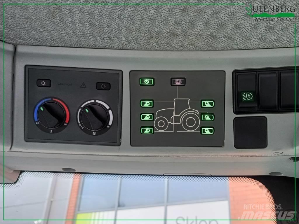 CLAAS Axion 850 Traktory