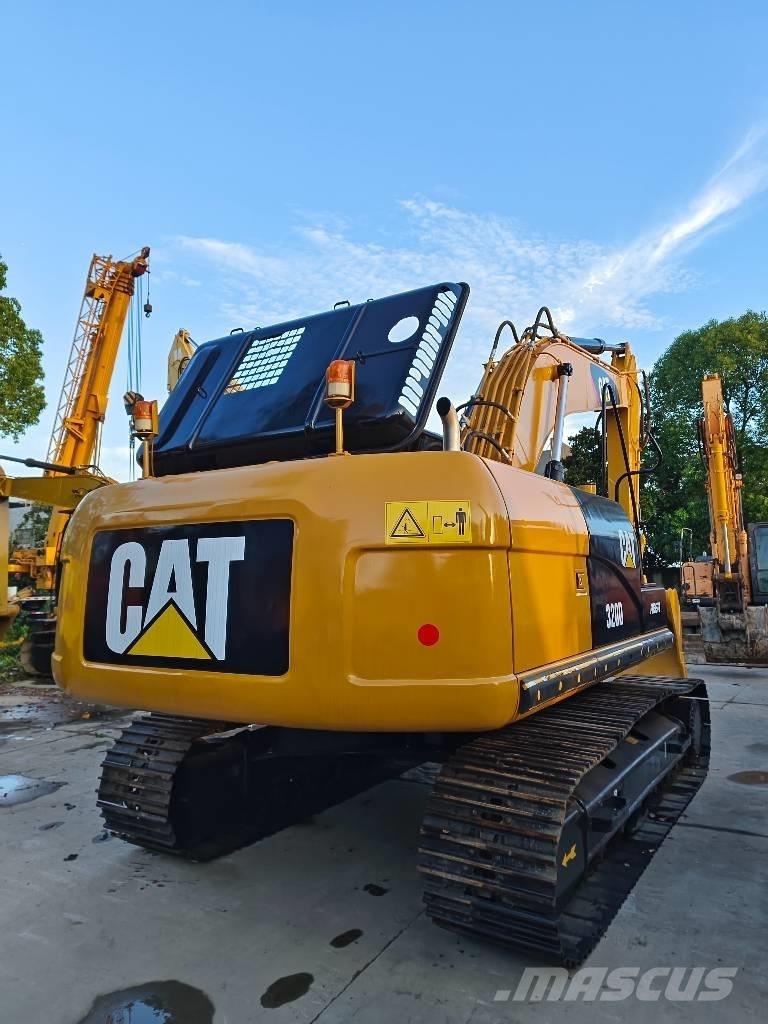 CAT 320 D Pásové rýpadlá