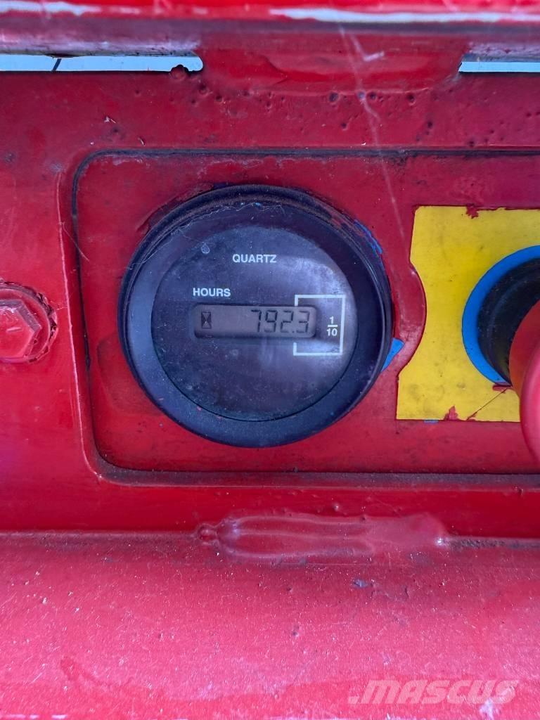 Genie GS 2032 Nožnicové zdvíhacie plošiny