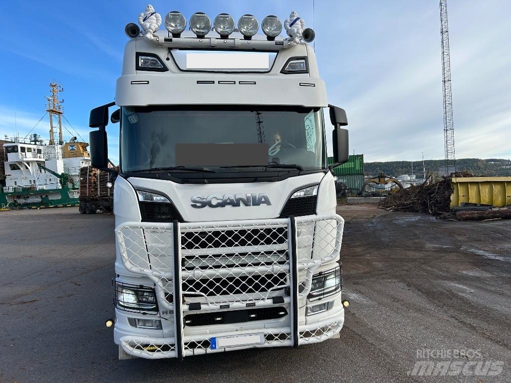 Scania R 650 Nákladné vozidlá na prepravu dreva