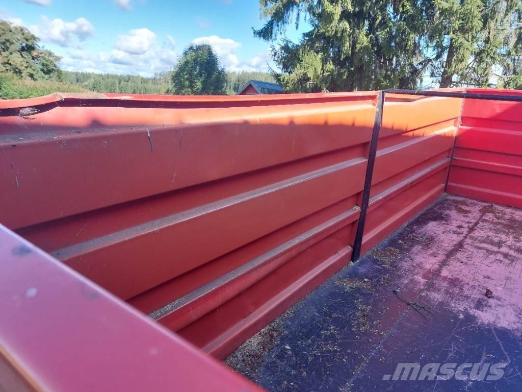 Junkkari 120 Vyklápacie prívesy