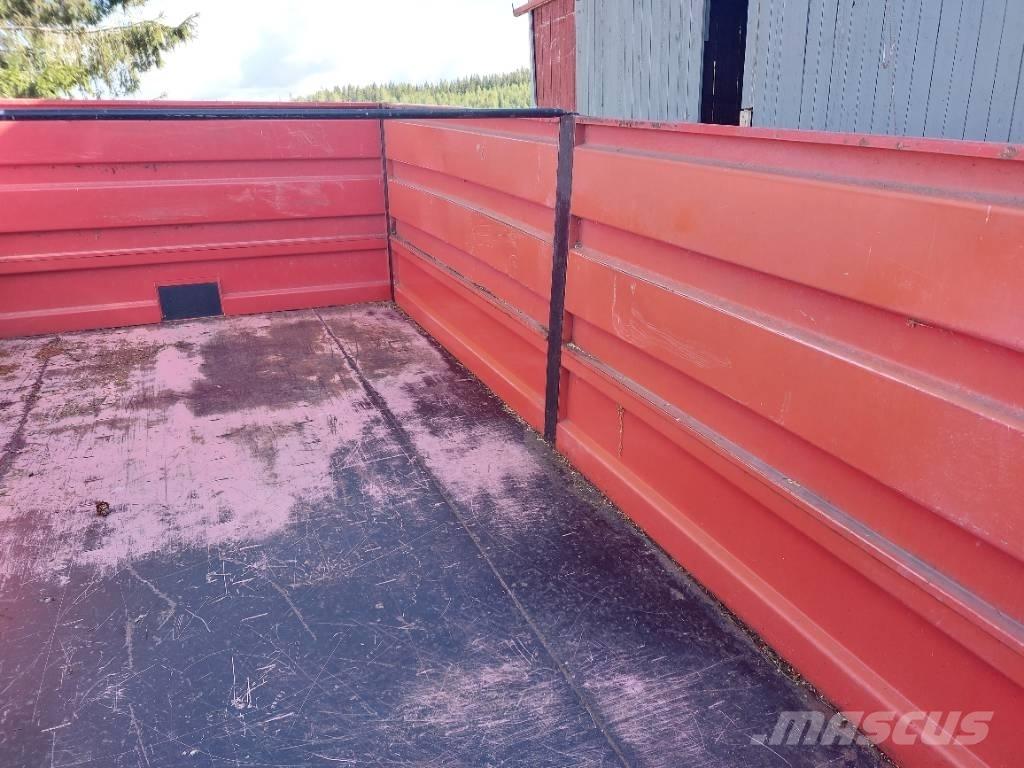Junkkari 120 Vyklápacie prívesy