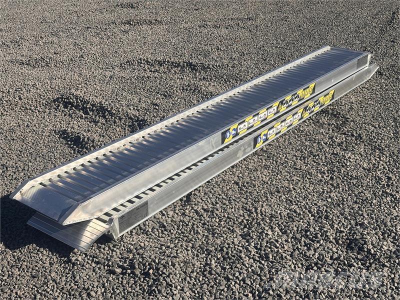  DAMAC RA.100X30 Stavebníctvo - ostatné