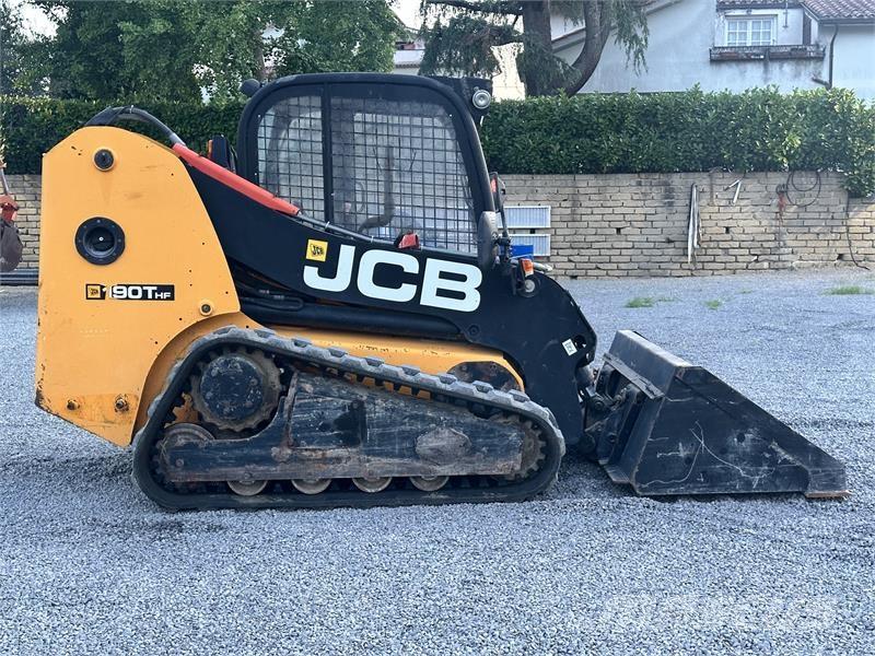 JCB 190T-HF Šmykom riadené nakladače