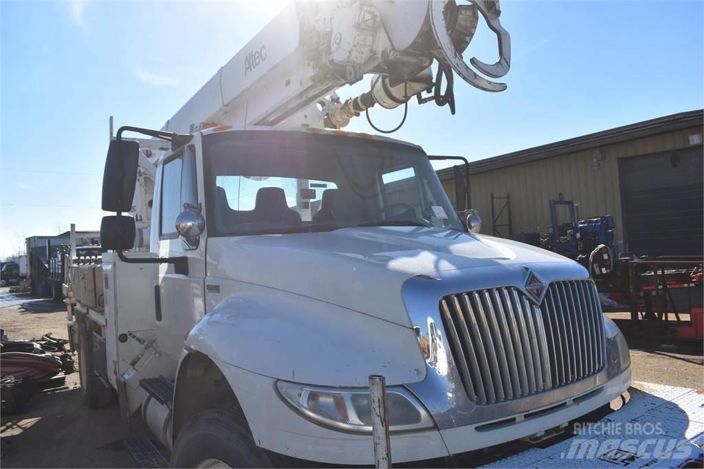 Altec D2045TR Mobilná vrtná súprava