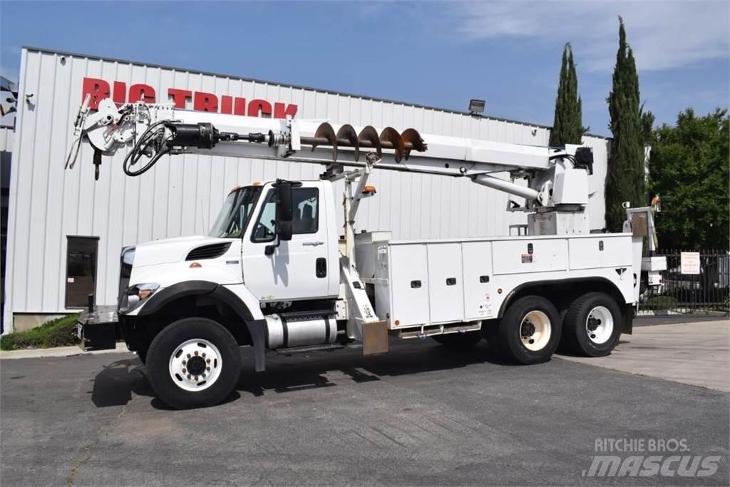 Altec D3060ATR Mobilná vrtná súprava