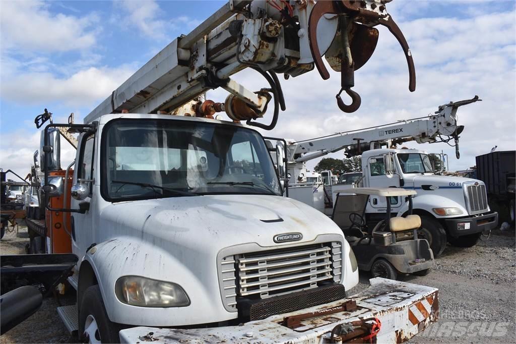 Altec D945B Mobilná vrtná súprava