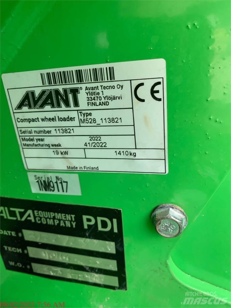 Avant 528 Kolesové nakladače