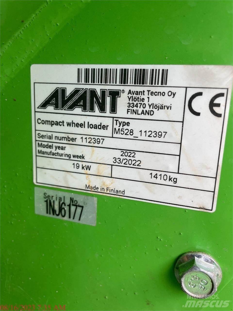 Avant 528 Kolesové nakladače