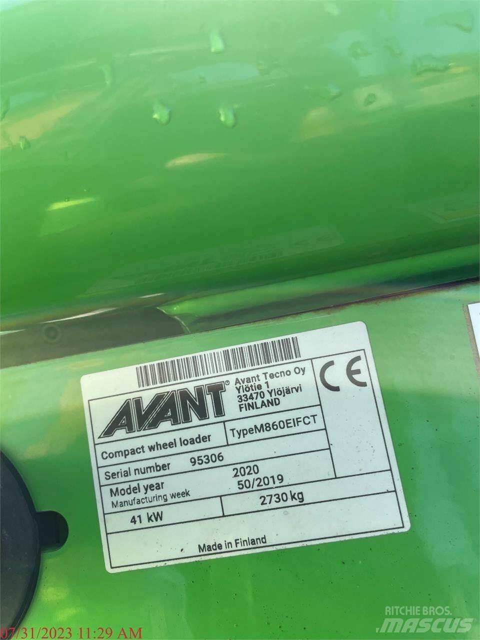Avant 860I Kolesové nakladače