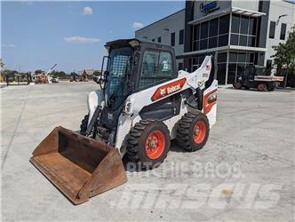 Bobcat S76 Šmykom riadené nakladače