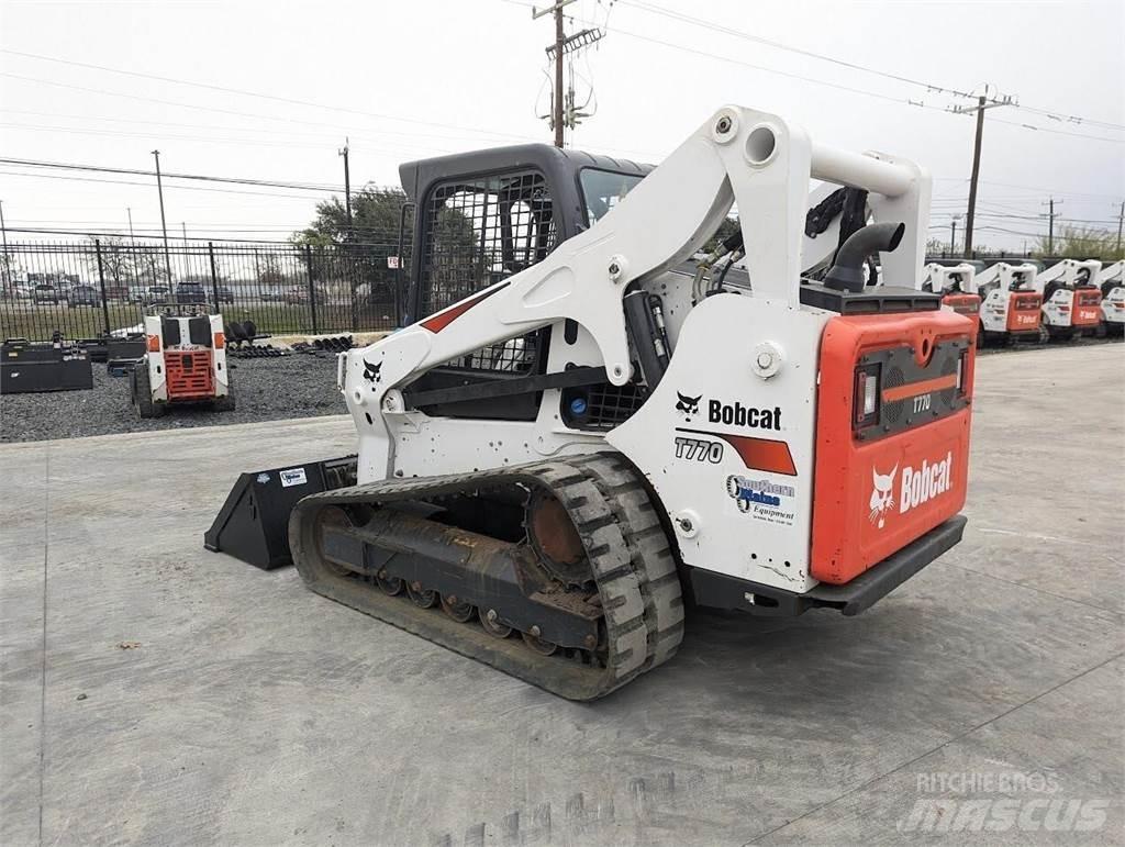 Bobcat T770 Šmykom riadené nakladače