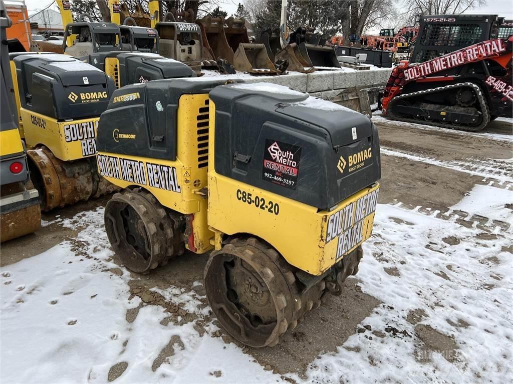 Bomag BMP8500 Vlečné vibračné valce