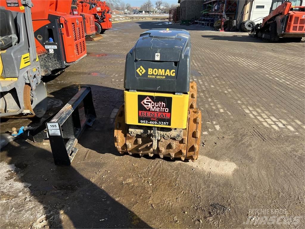 Bomag BMP8500 Vlečné vibračné valce