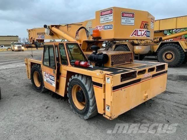 Broderson IC250-3C Žeriavy pre ťažký terén