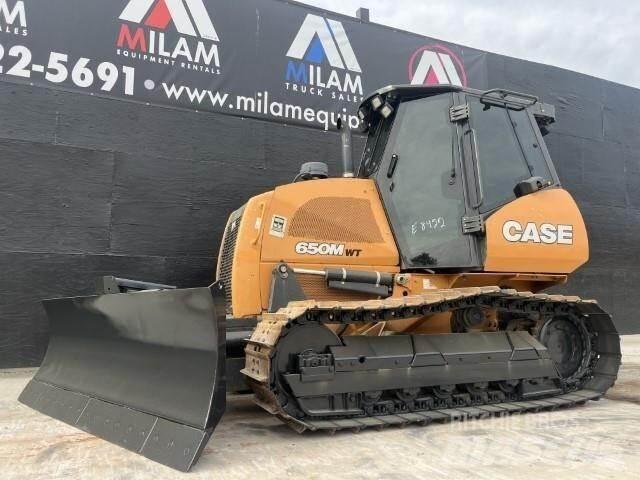 CASE 650M WT Pásové dozéry