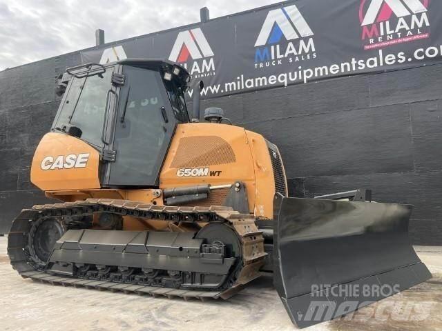 CASE 650M WT Pásové dozéry