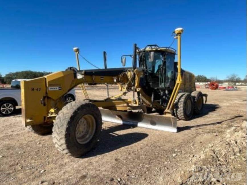 CAT 140M2 Grejdery